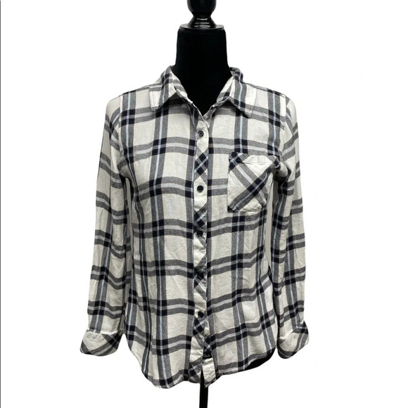 Rails plaid button down shirt women’s XS 100% rayon - Picture 2 of 10